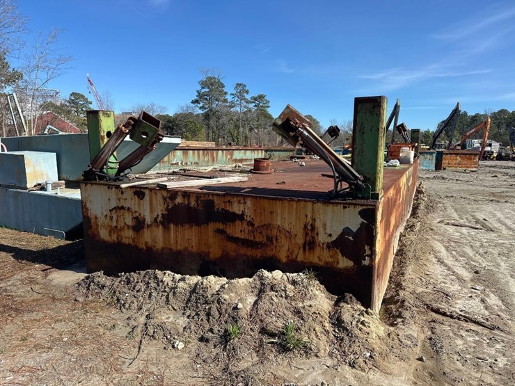12-x-30ft-work-barge-image-4