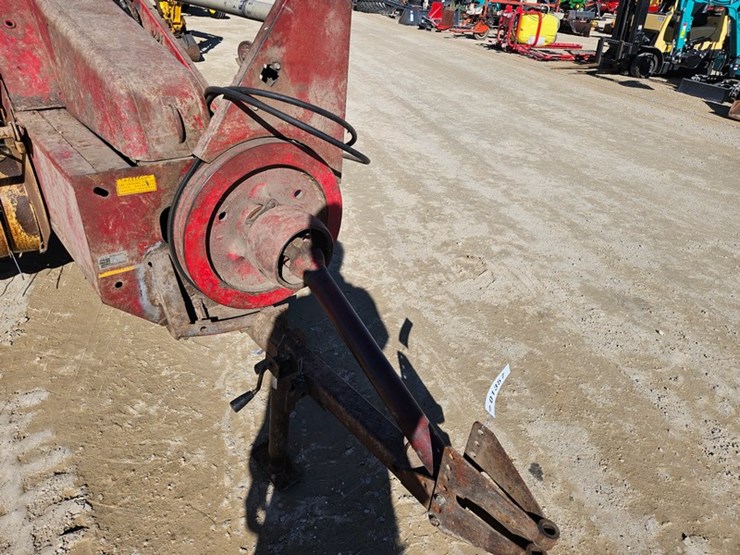 new-holland-67-image-10