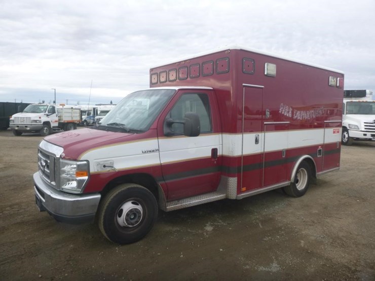 2014-ford-e350-image-1