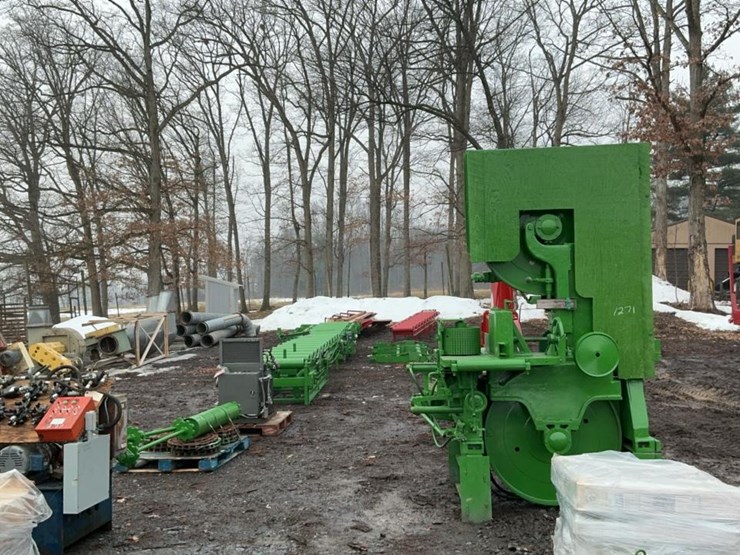 international-8-image-2