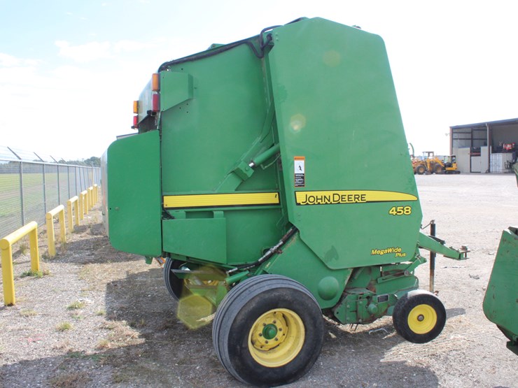 john-deere-458-image-3