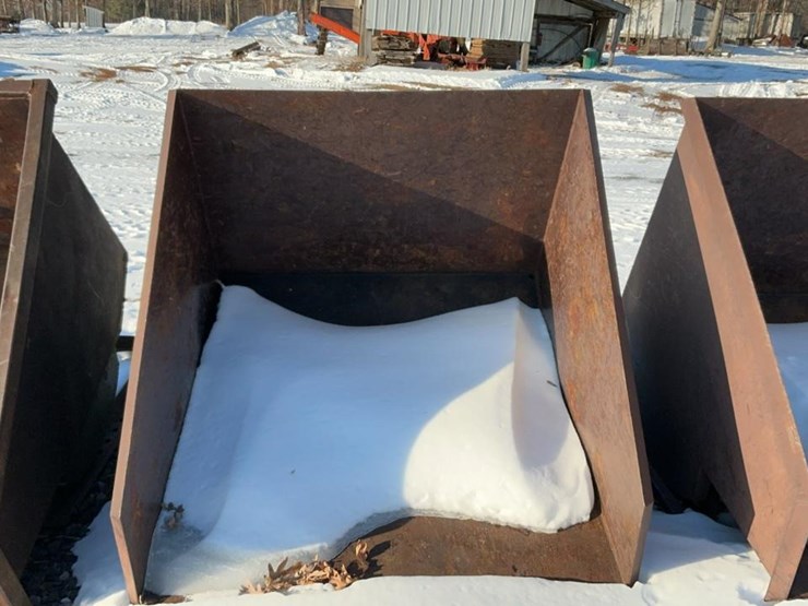 #222-•-self-dumping-hopper-image-3