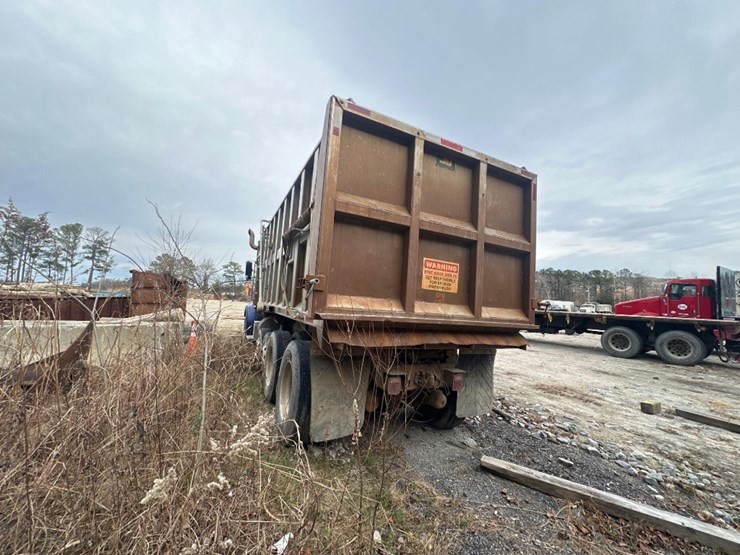 2007-peterbilt-357-image-6