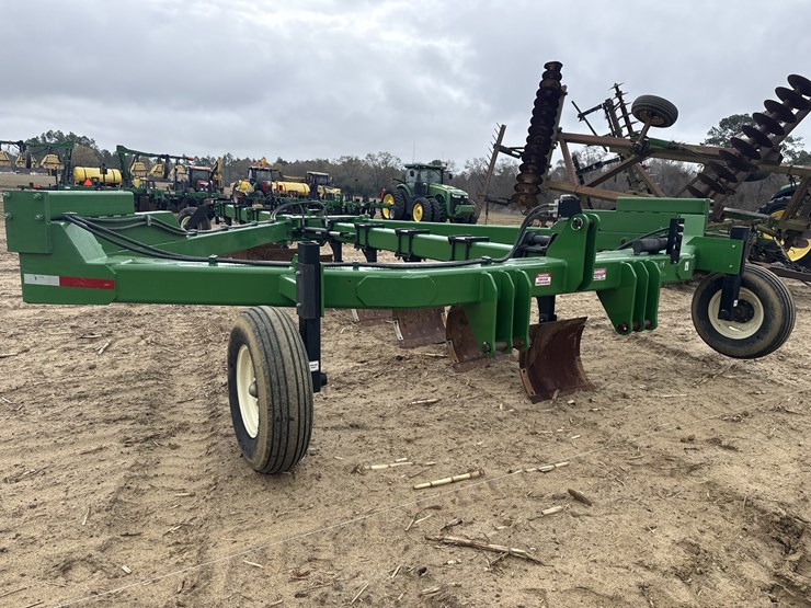 harrell-6710-image-2