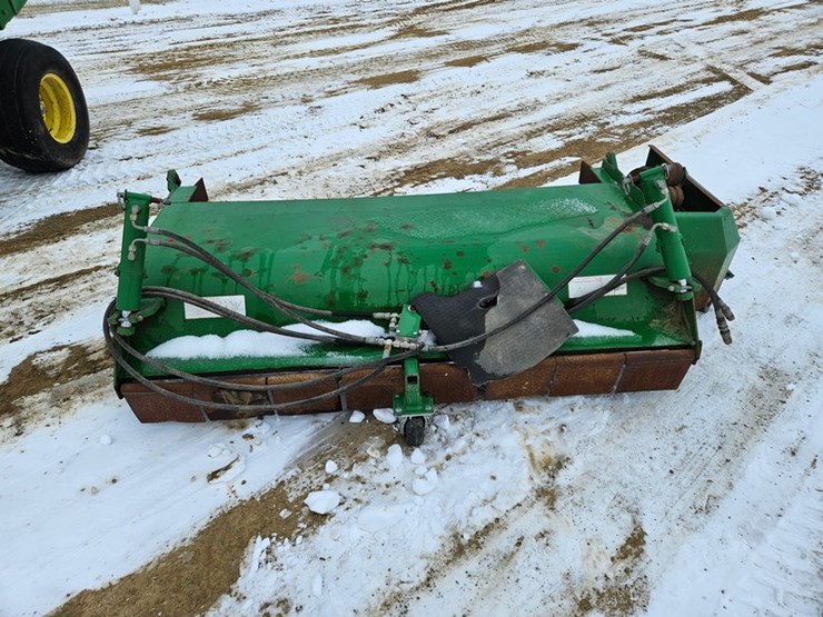 john-deere-566-image-11