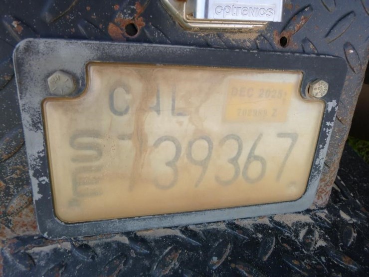 2013-vermeer-v500-image-28