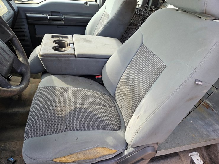 2012-ford-f350-image-33