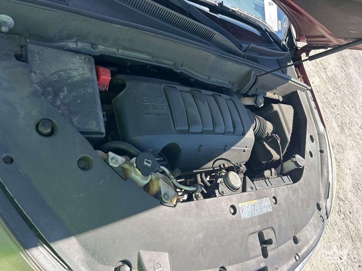 2015-chevrolet-traverse-image-8