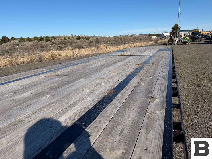 2025-mp-custom-gooseneck-flatbed-trailer-image-14