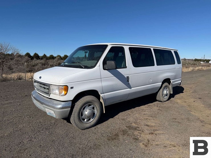 1999-ford-econoline-350-image-2
