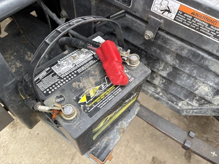 2011-kubota-rtv900-image-18