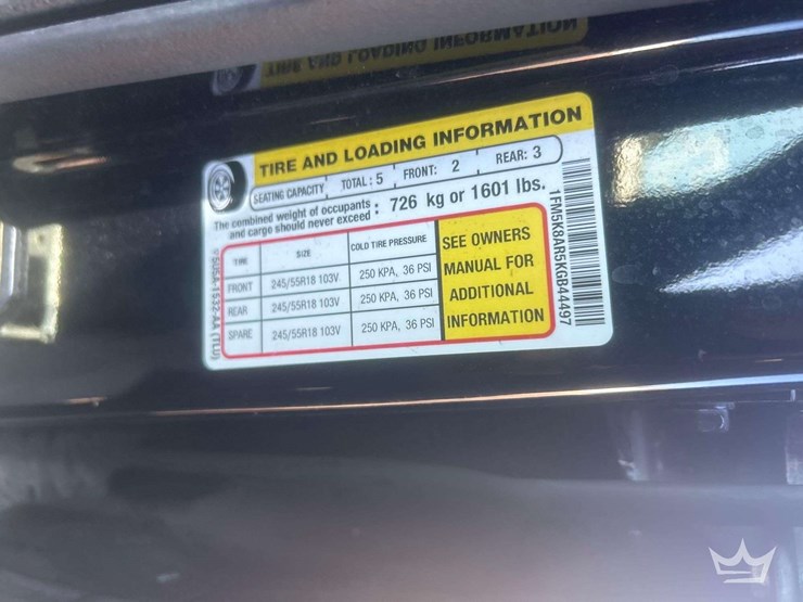 2019-ford-explorer-image-7