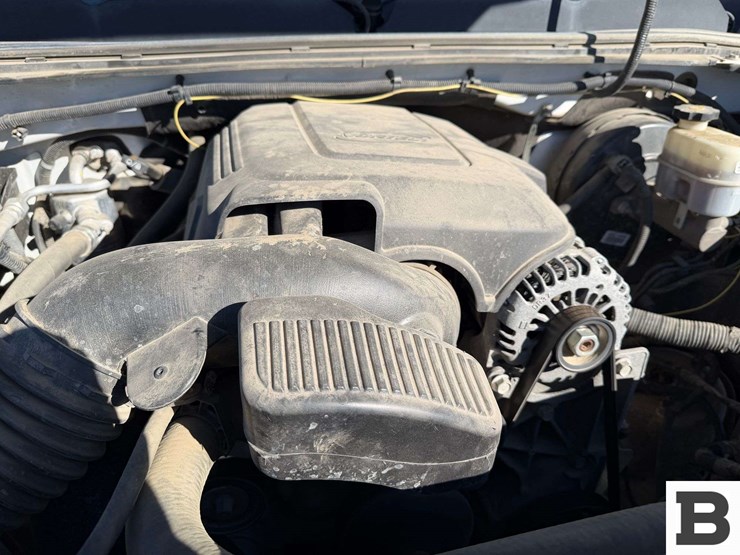 2013-chevrolet-silverado-1500-image-34