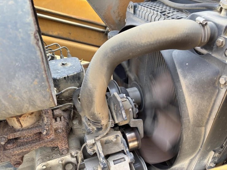 case-570l-xt-image-59