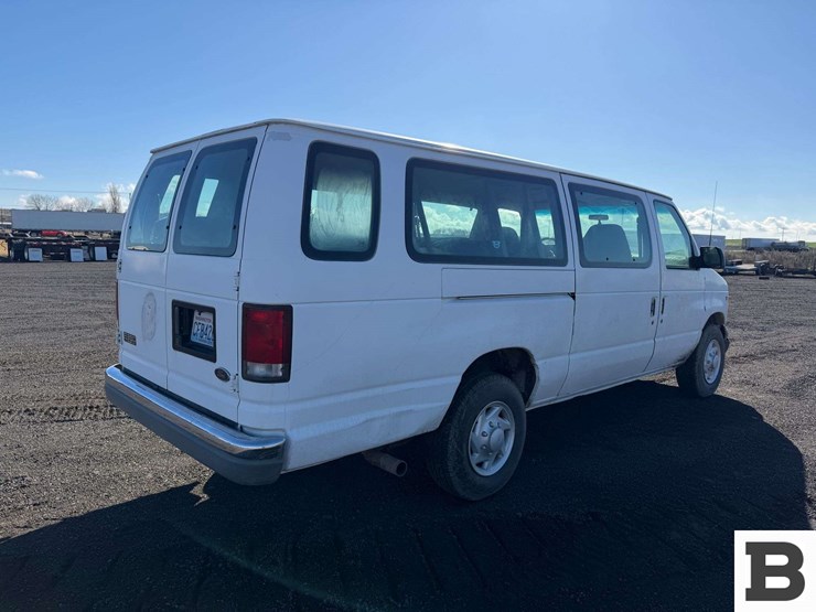 1999-ford-econoline-350-image-5