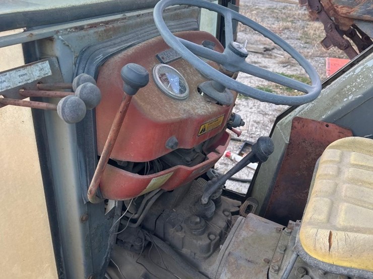 massey-ferguson-253-image-11