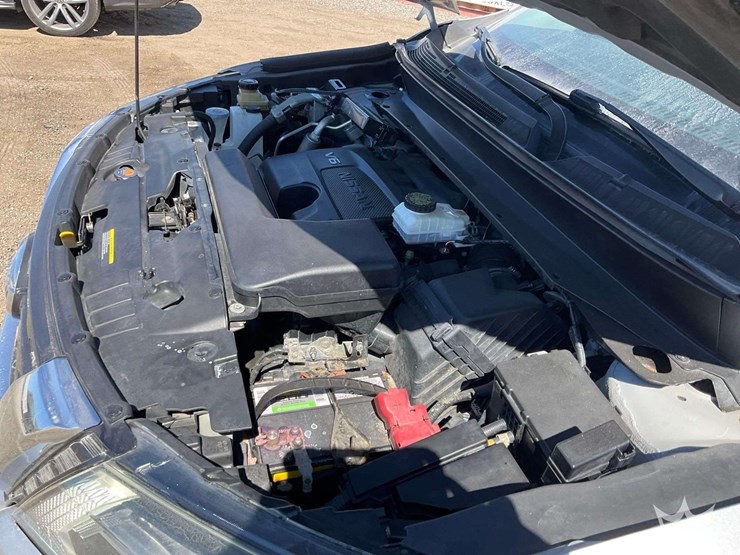 2017-nissan-pathfinder-image-9