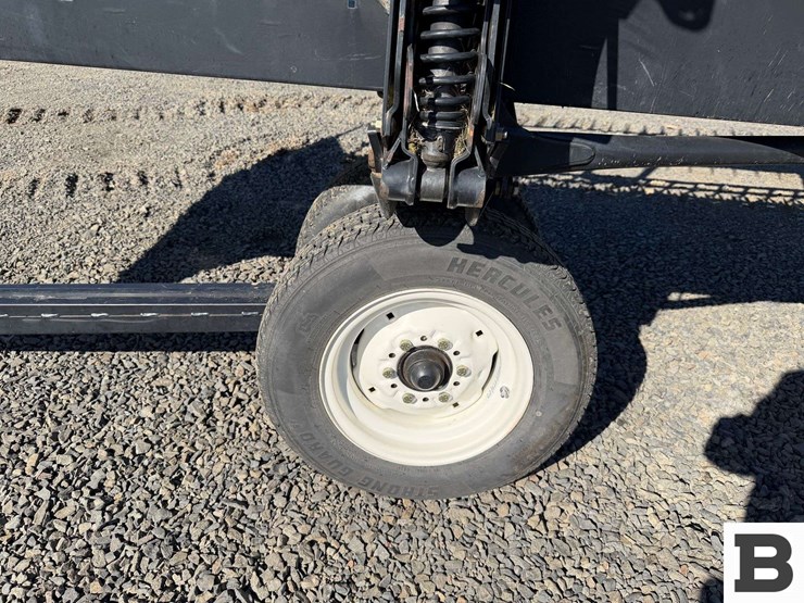 2014-mac-don-d65d-image-12