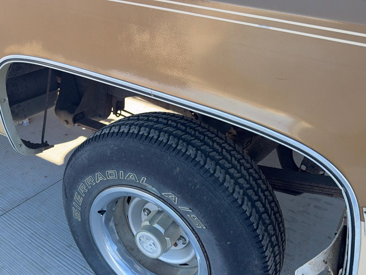 1984-chevrolet-k10-image-10