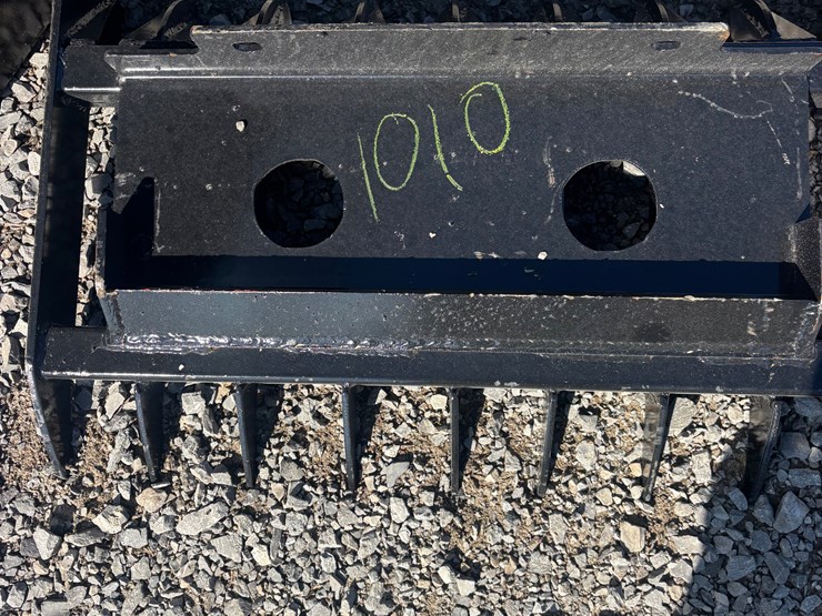 #1010-•-mini-universal-root-rake-image-1