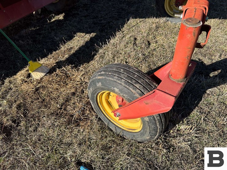 new-holland-2550-image-21