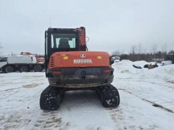 2017-kubota-kx080-4-image-7
