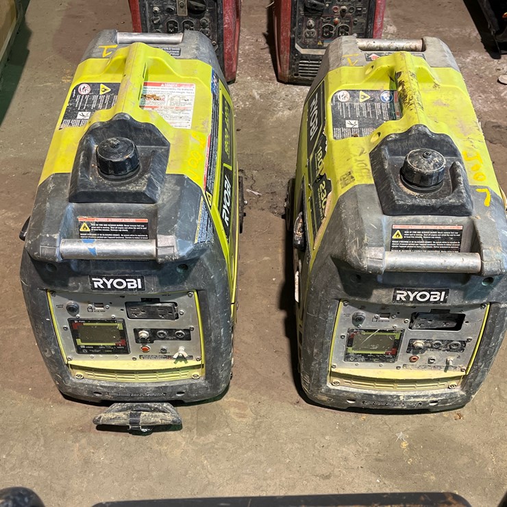 #4007 • 2 RYOBI 2300WATTS GENERATOR