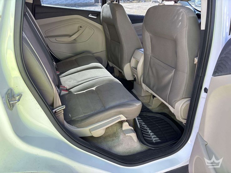 2016-ford-escape-image-26