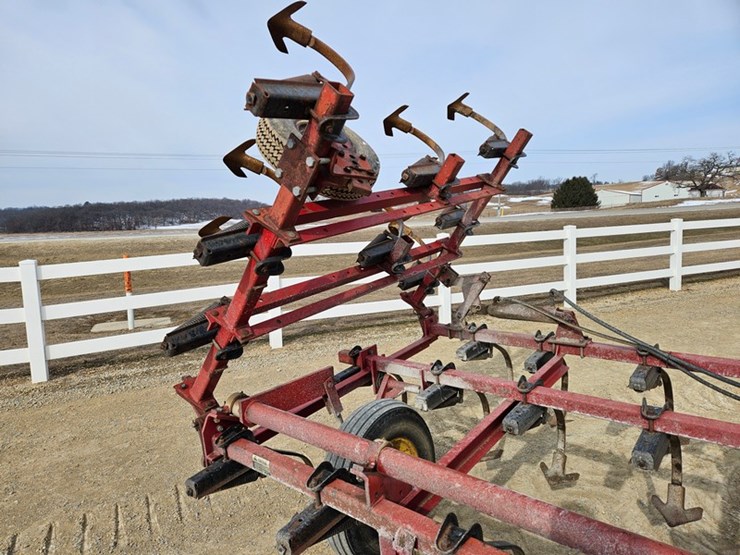 international-22-image-13