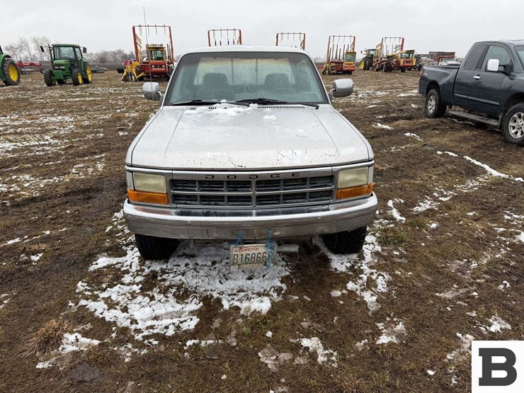 1993-dodge-dakota-image-8