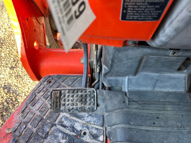 kubota-m7040hd-image-25