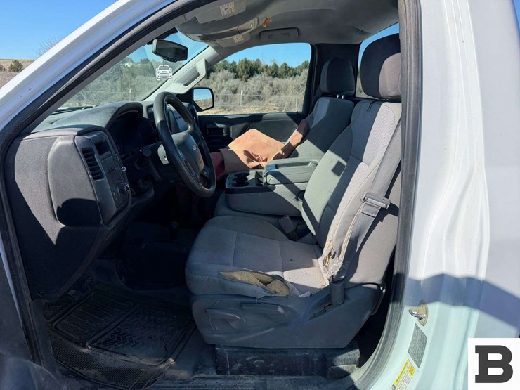 2016-chevrolet-silverado-1500-image-24