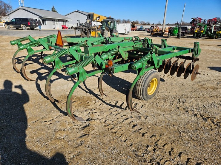 john-deere-712-image-5
