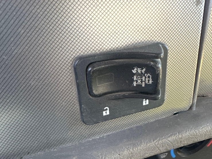 2015-kenworth-t370-image-25