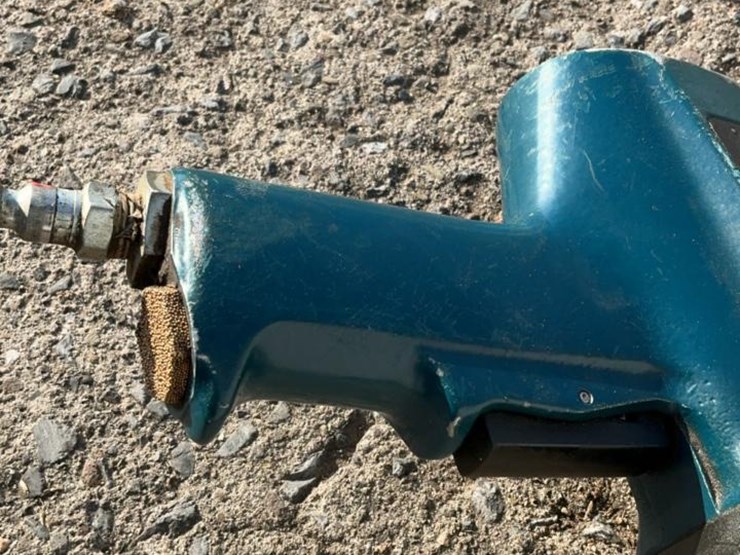 #102-•-bosch-concrete-hammer-drill-image-13