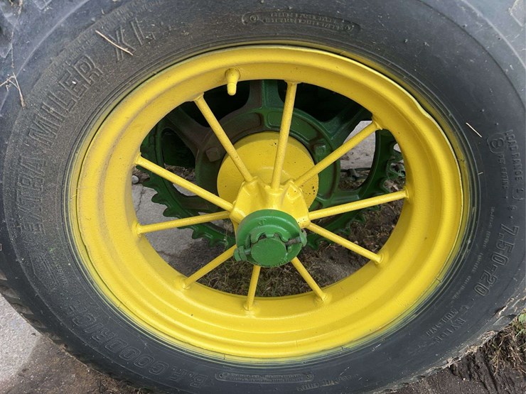 john-deere-model-h-manure-spreader-image-26