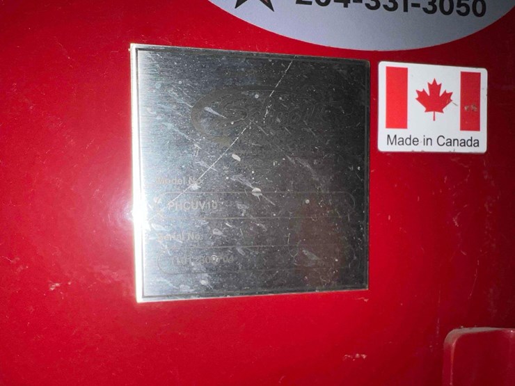 2014-case-ih-1255-image-11