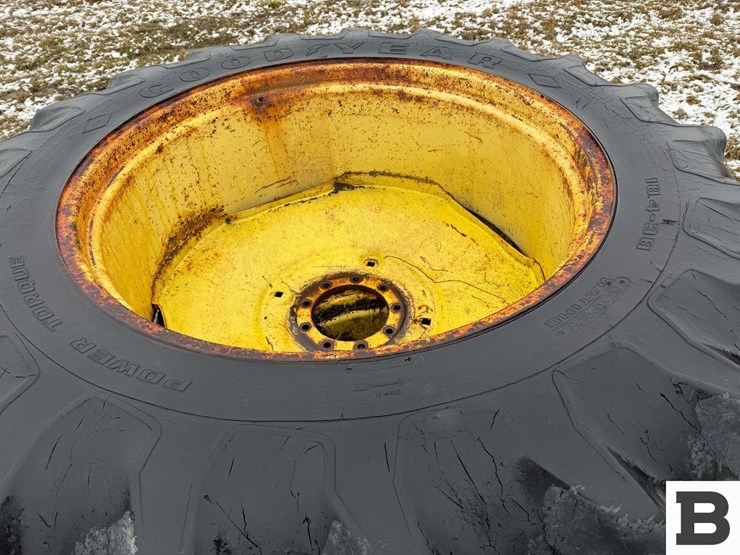18.4-38-tractor-tires-and-rims-image-6