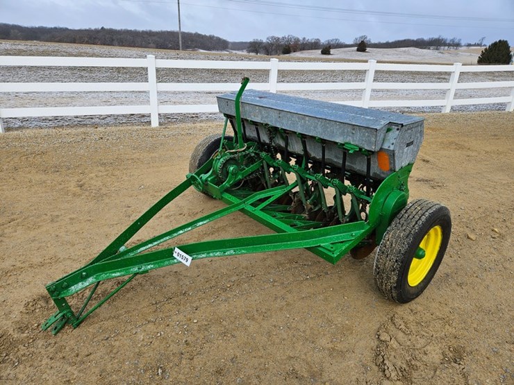 john-deere-5-image-1