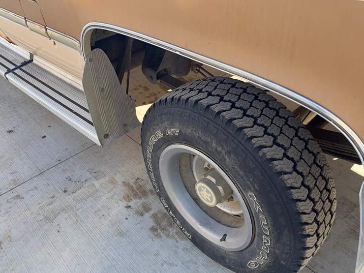 1984-chevrolet-2500-image-17