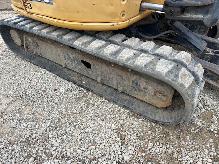 2014-deere-60g-image-13