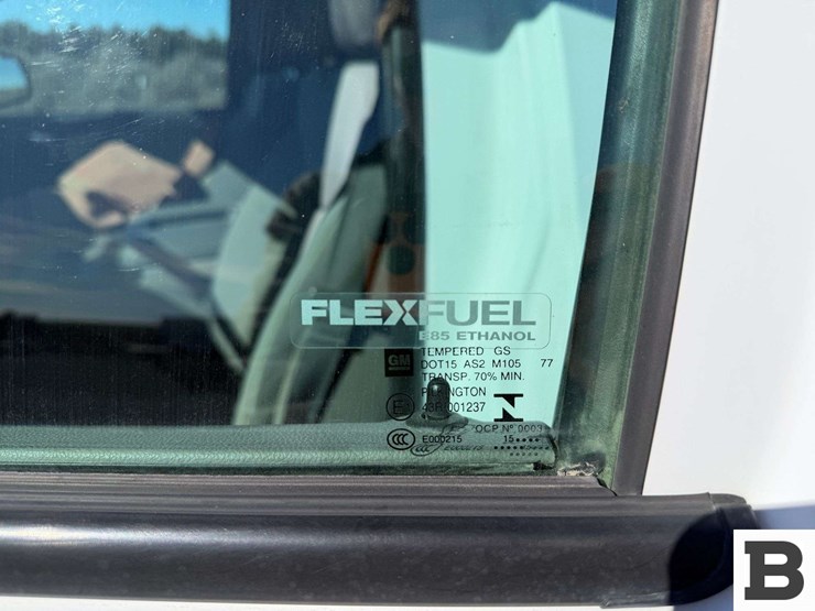 2016-chevrolet-silverado-1500-image-23