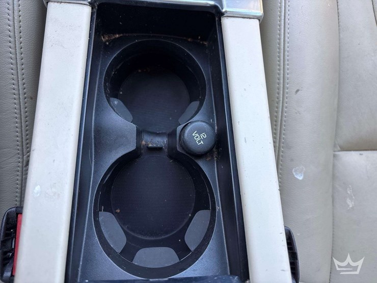 2016-volvo-xc60-image-21