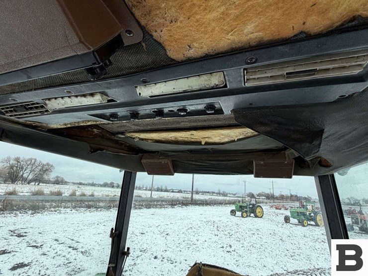 john-deere-4230-image-33