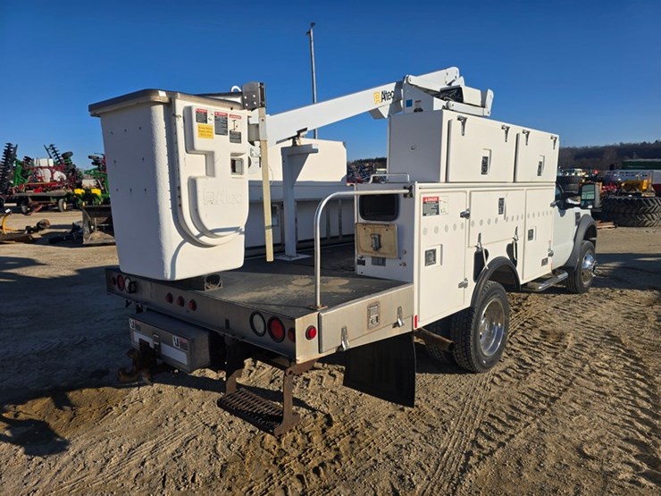 2008-ford-f550-image-5