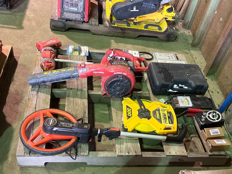 #4022-•-misc-lot-of-assorted-items-image-3