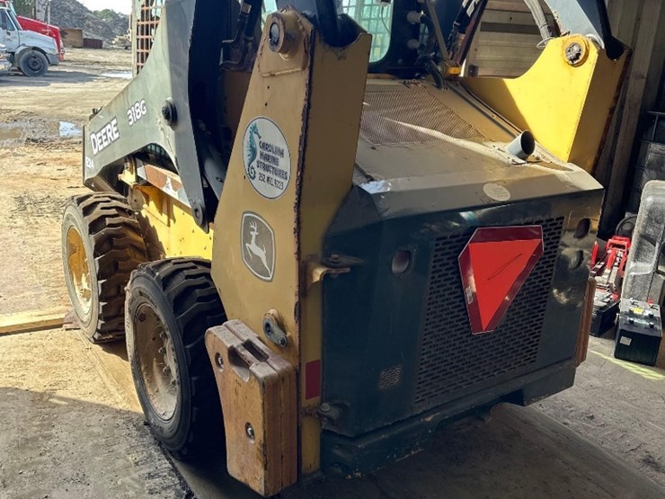 2017-john-deere-318-image-7