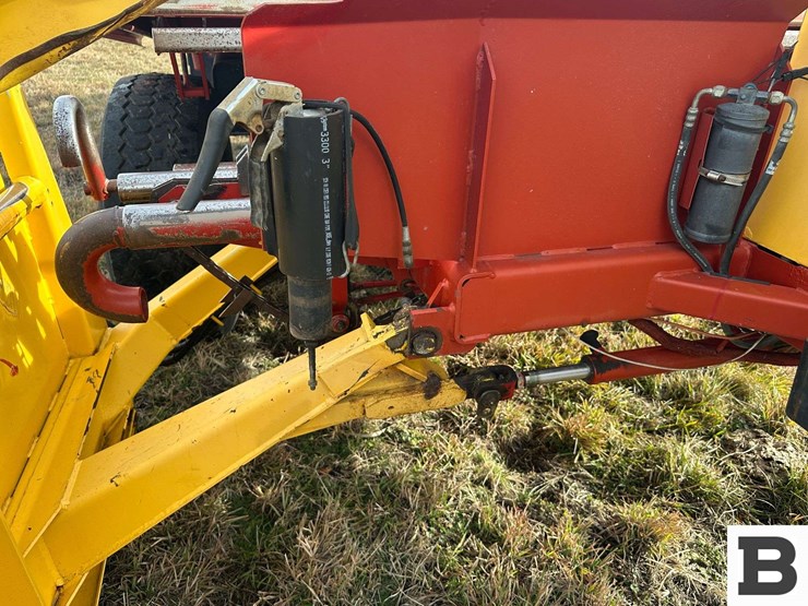 new-holland-1095-image-13