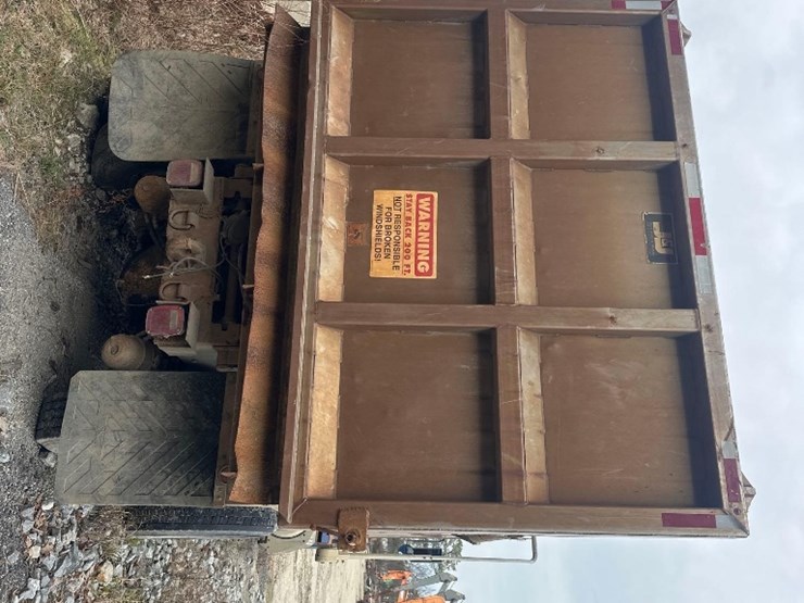 2007-peterbilt-357-image-5