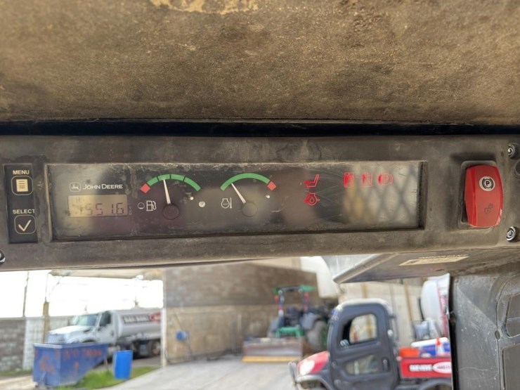 2006-john-deere-322-image-16